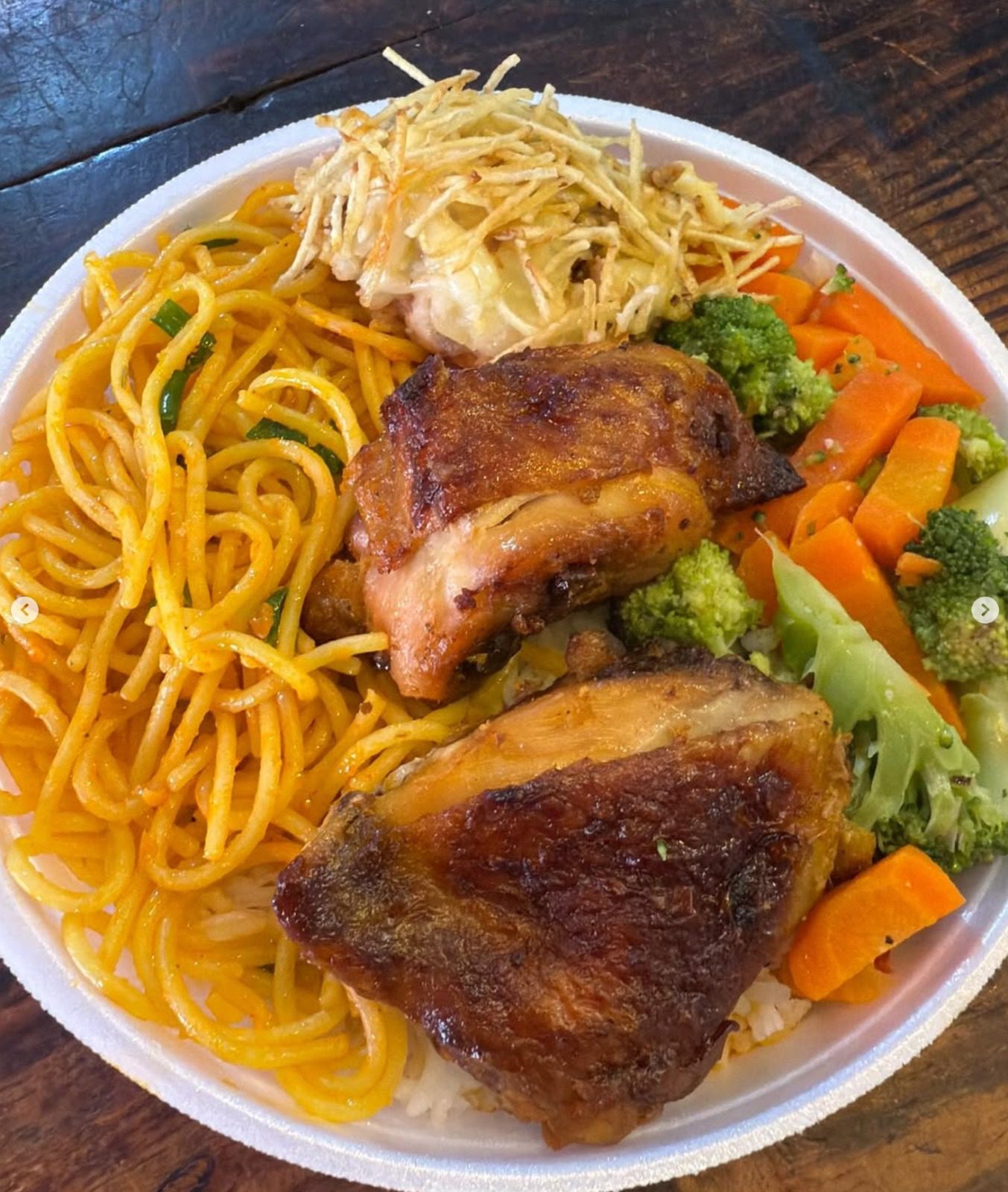 Marmita G, com Frango Assado